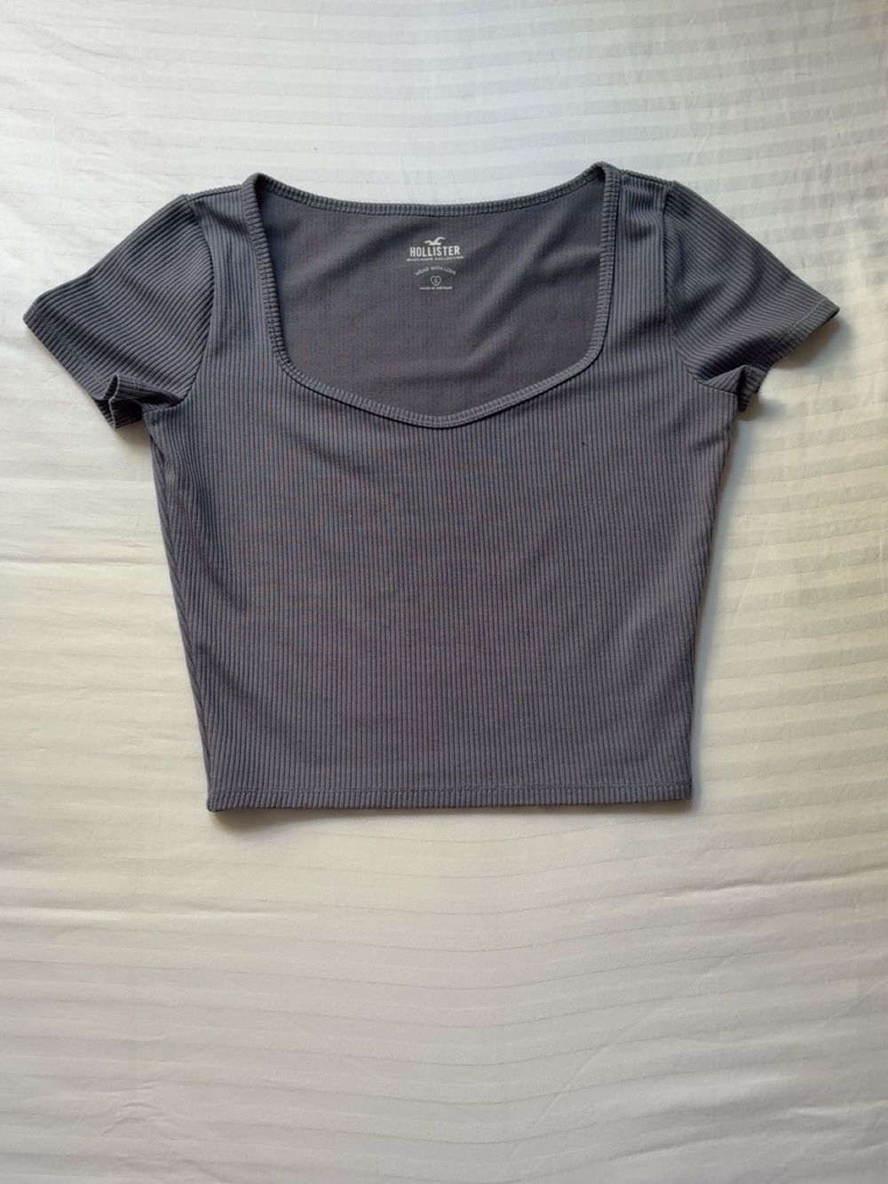 Hollister Ribbed Scoop-Neck Crop Top - Charcoal Gray